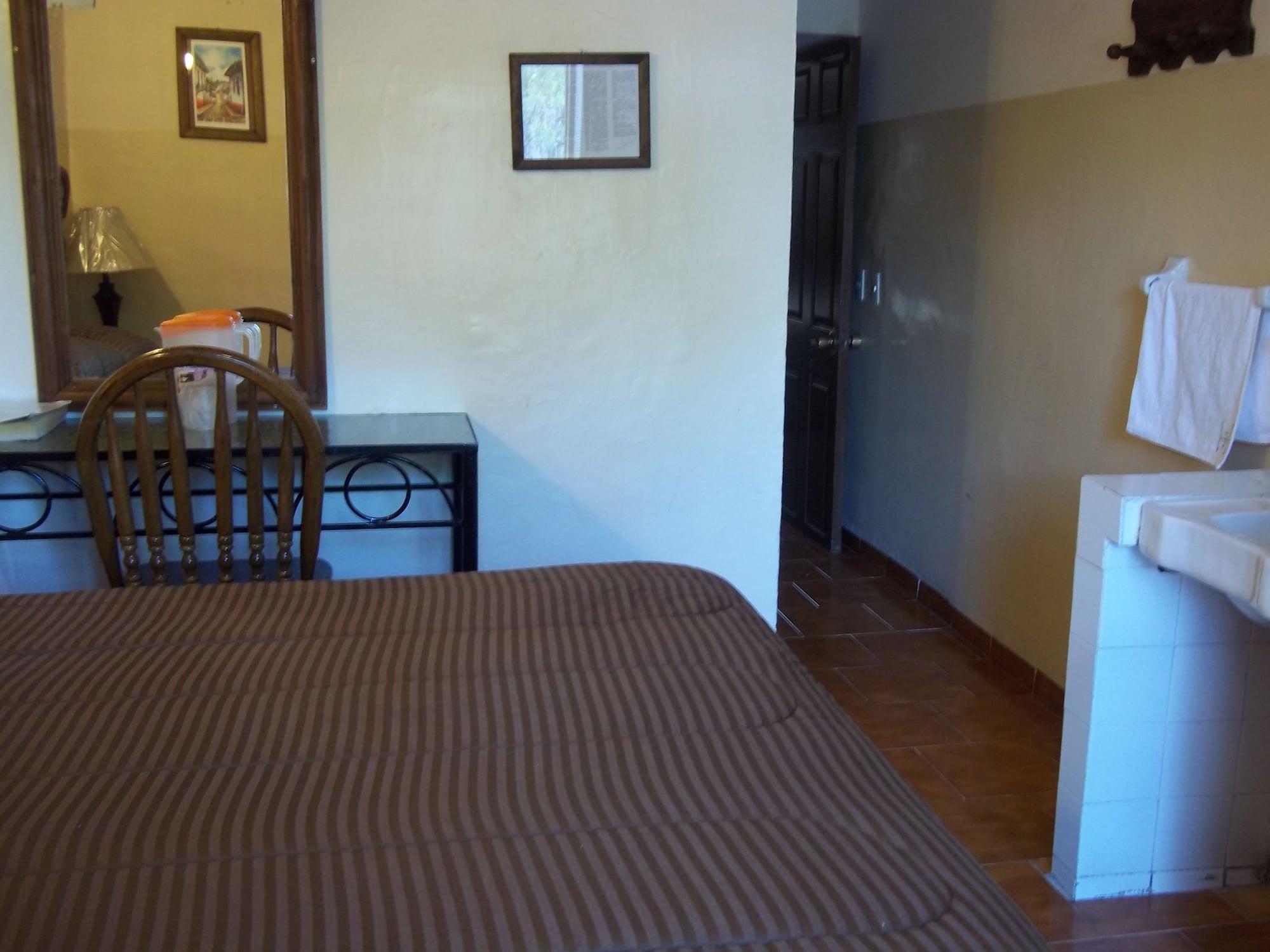 Hotel El Carmen, Morelia Ngoại thất bức ảnh