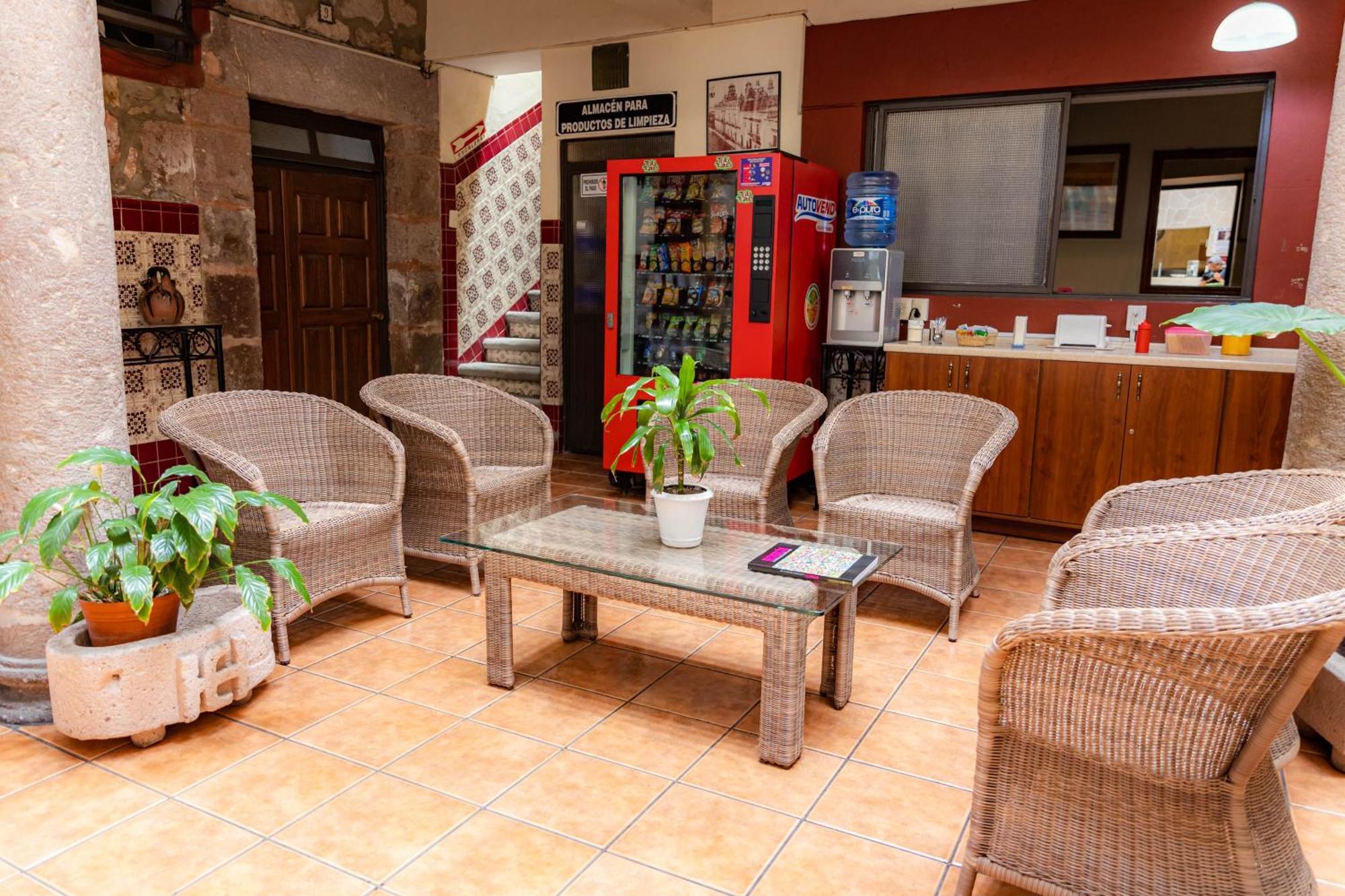 Hotel El Carmen, Morelia Ngoại thất bức ảnh
