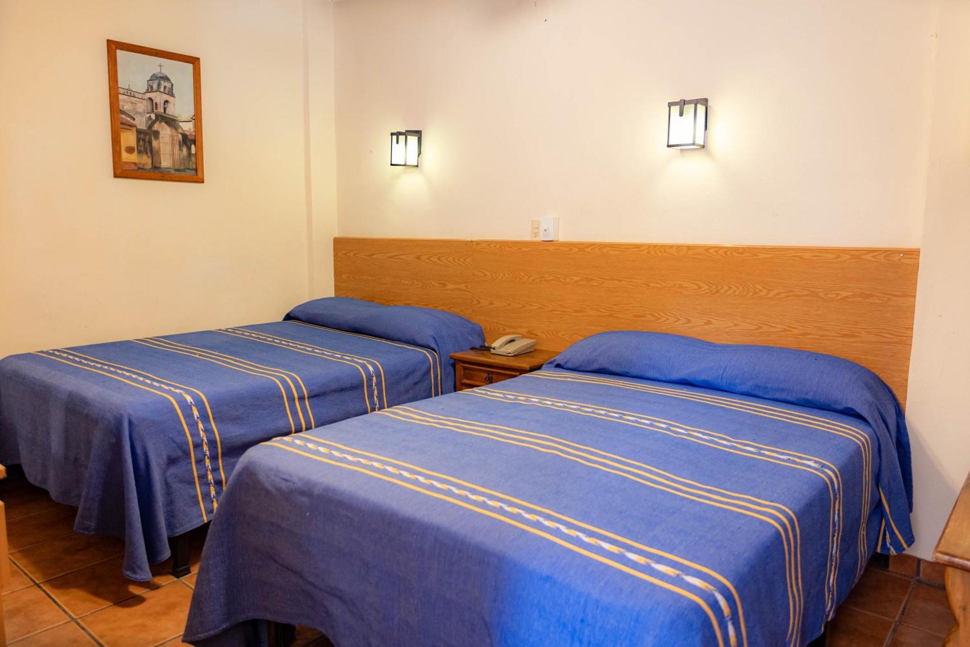 Hotel El Carmen, Morelia Ngoại thất bức ảnh