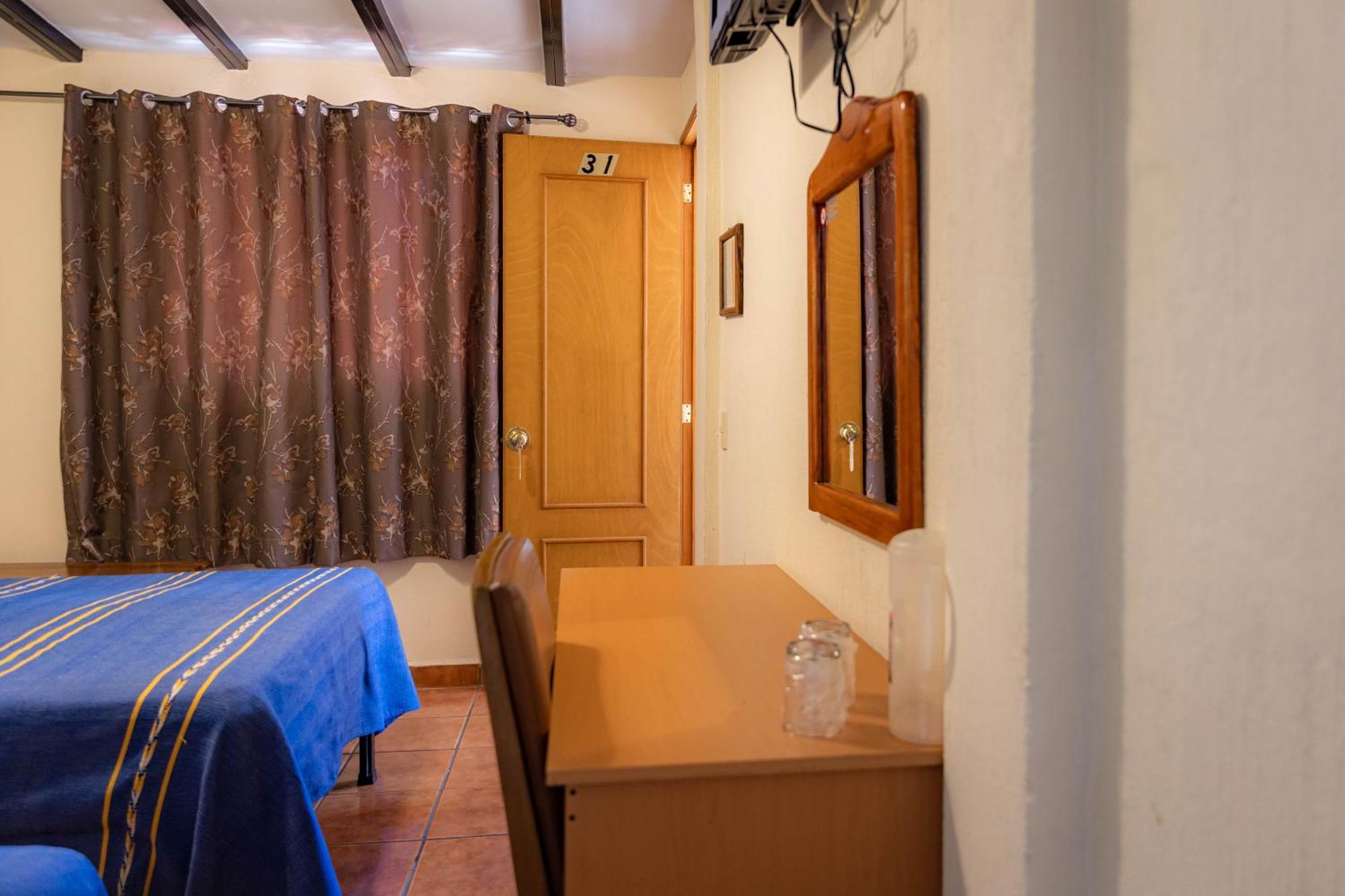 Hotel El Carmen, Morelia Ngoại thất bức ảnh