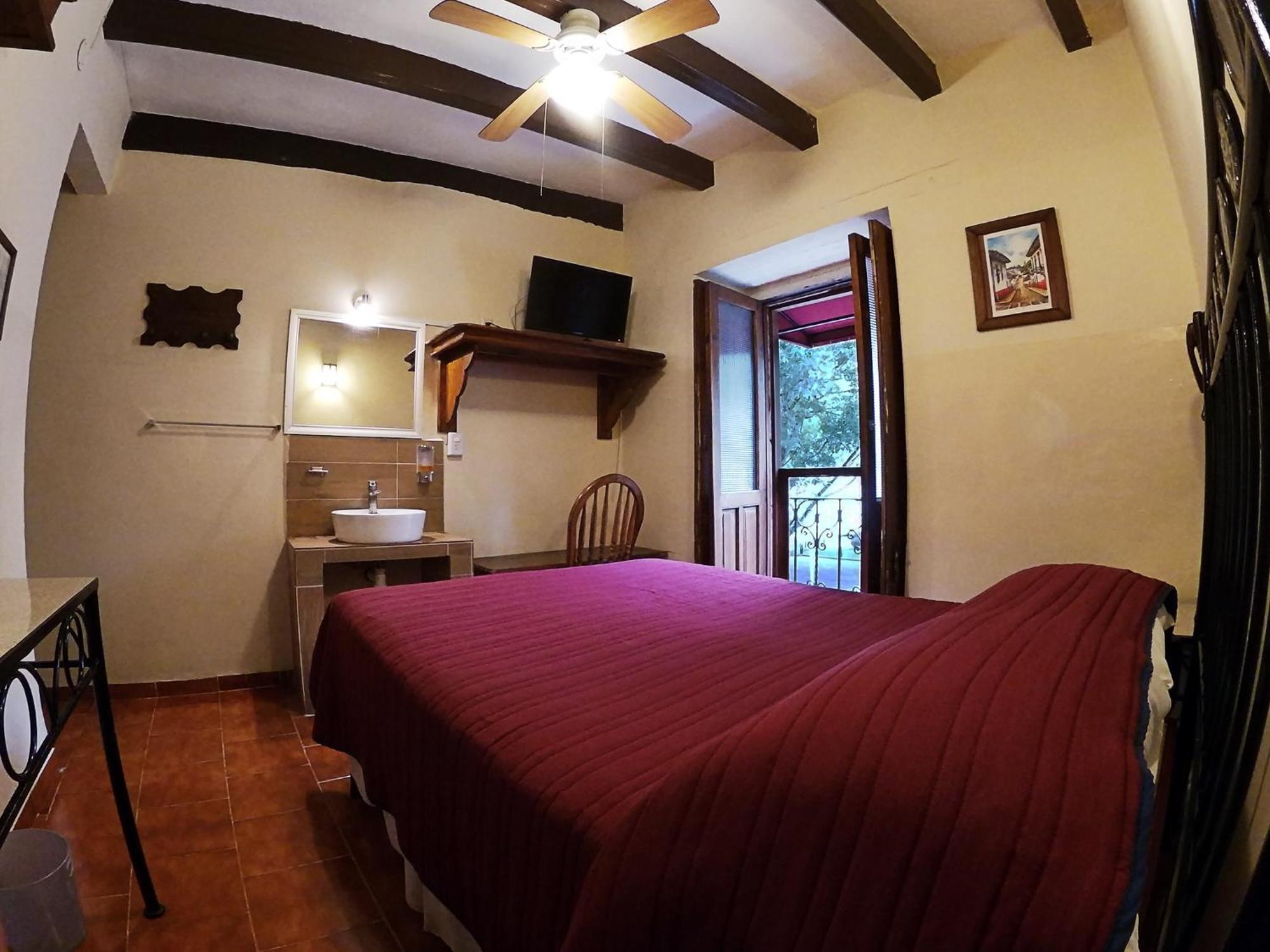 Hotel El Carmen, Morelia Ngoại thất bức ảnh