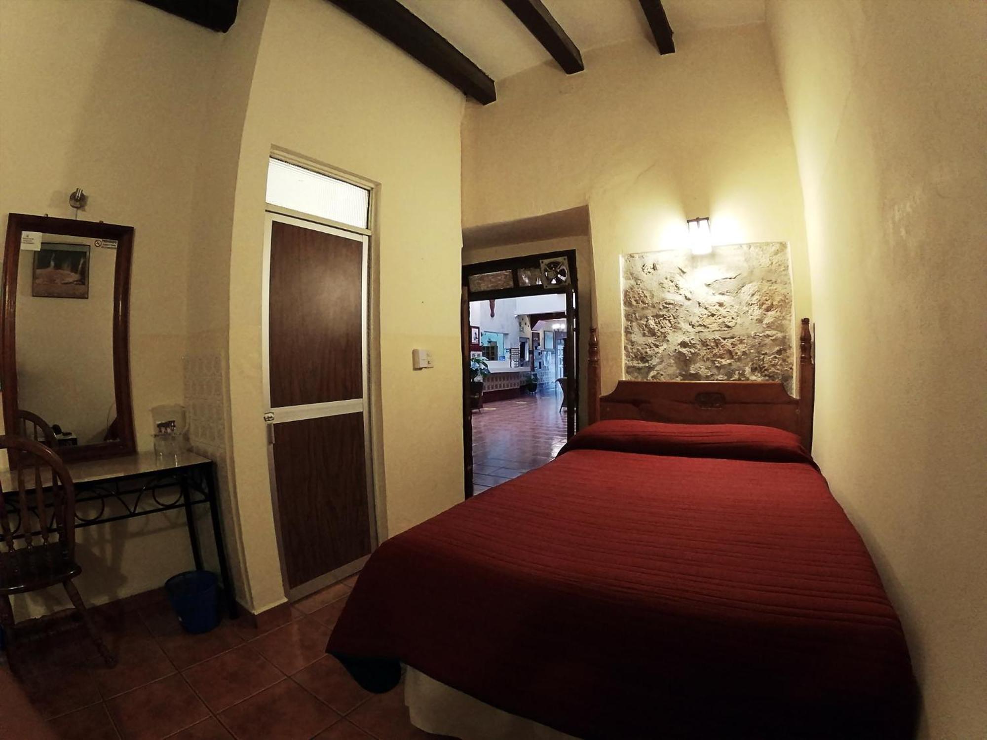 Hotel El Carmen, Morelia Ngoại thất bức ảnh